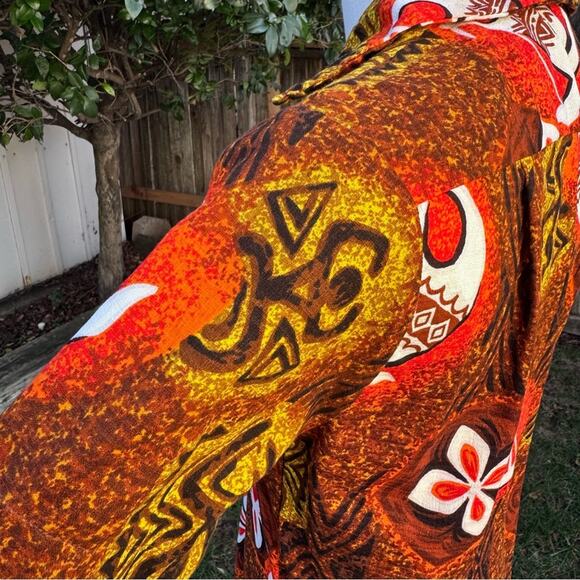 Vintage 60's Royal Hawaiian Shirt Tribal Button Up Barkcloth Mens Size Small - Picture 8 of 13